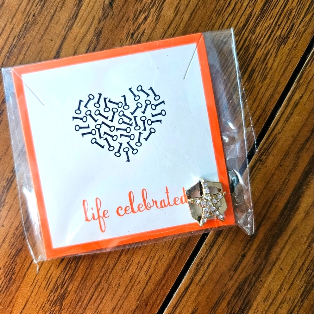 Starfish charm